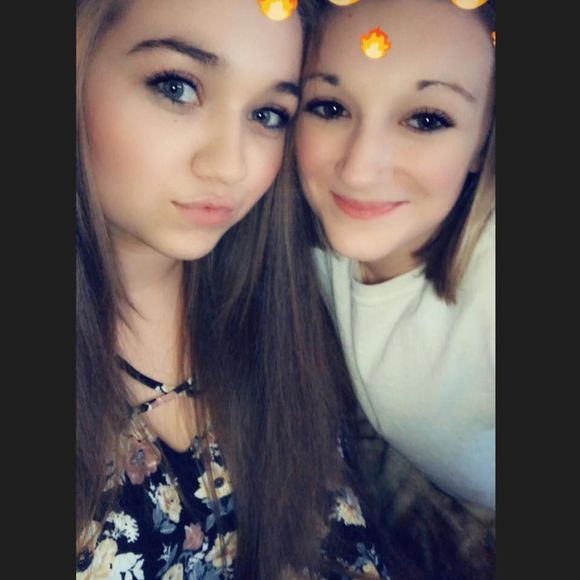 Meet your Posher, Michaela - Picture 1 of 1